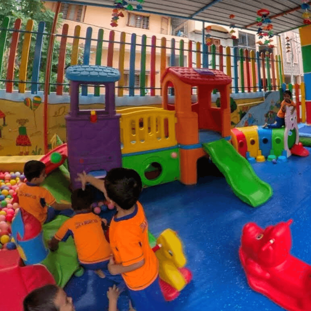 Kids Plastic Playhouse Jungle Gym